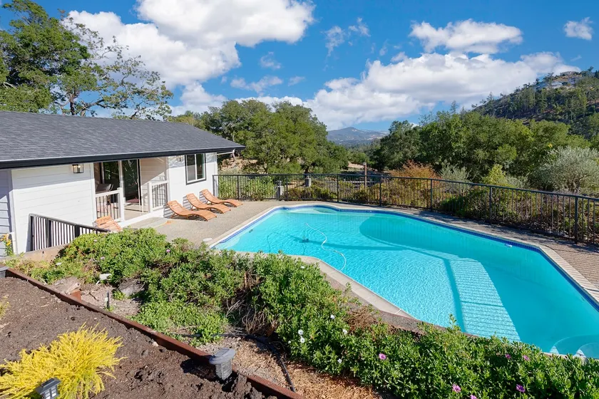 Wine Country Retreat w/ Private Pool - Sleeps 8 - Image 1