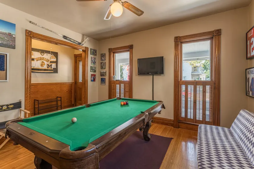 Chic Apt w/Billiards & Parking - Image 1