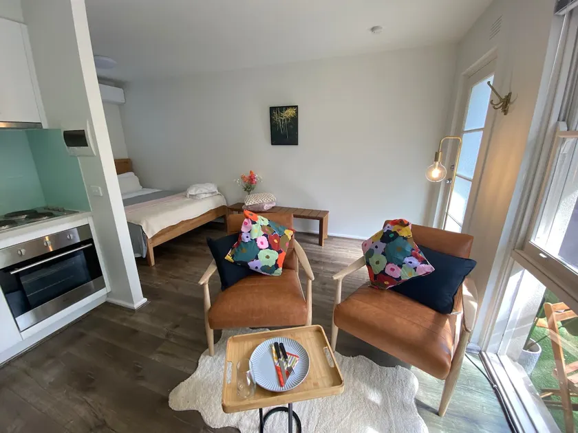 Brighton Garden Studio - Image 1