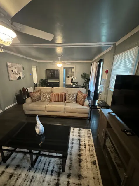 Very nice, comfortable and cozy. - Image 1