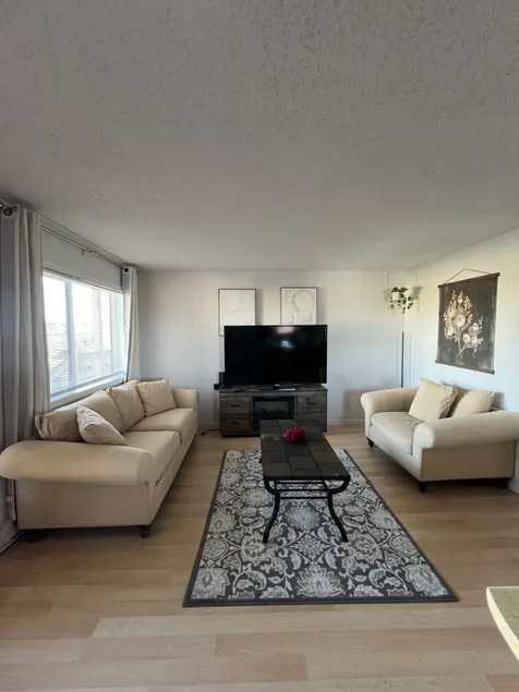 The Cozy Nook Apartment - Image 1