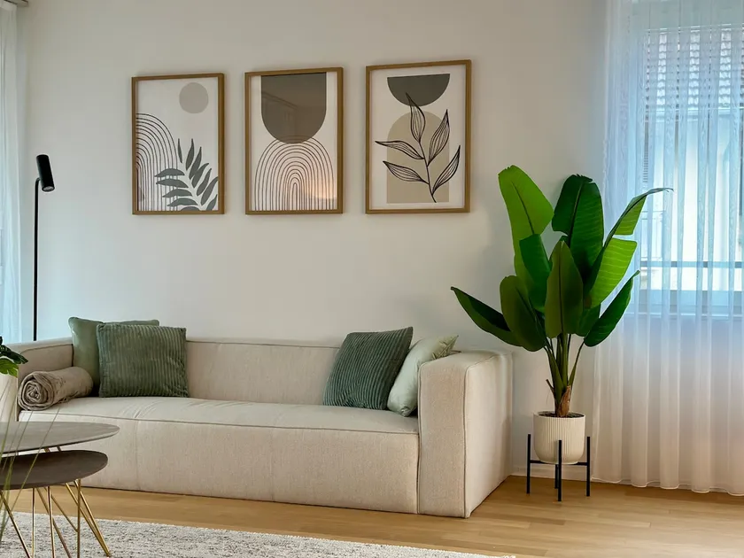 Seeland Bijou - 2 Bedrooms & Free Parking - Image 1
