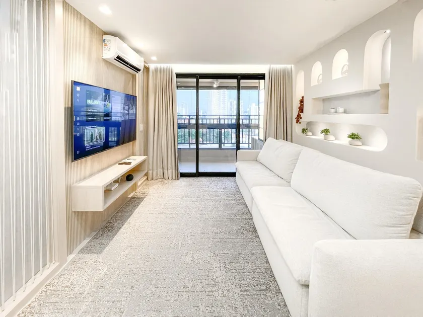 Luxury Collection: Ultra Luxury 2-bedroom flat - Image 1