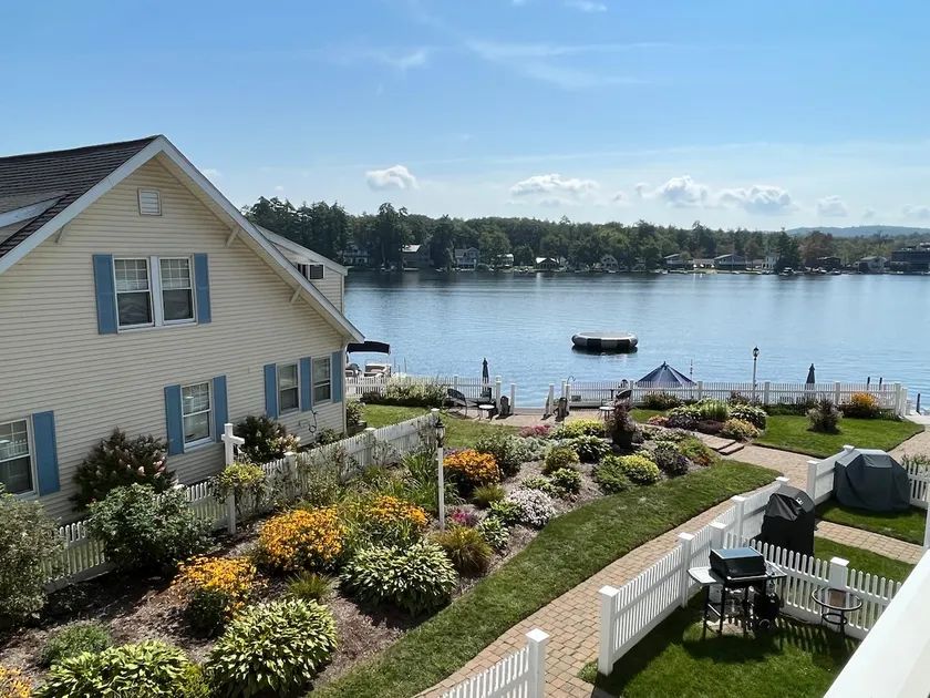 Waterfront Condo w/ Great Views - Image 1