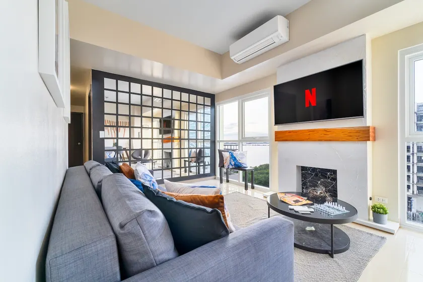 Lavish Bayview Escape Near Okada Entertainment - Image 1