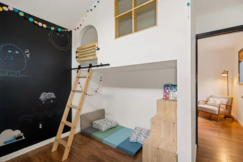 Poconos Lodge: Family Adventure! - Image 1