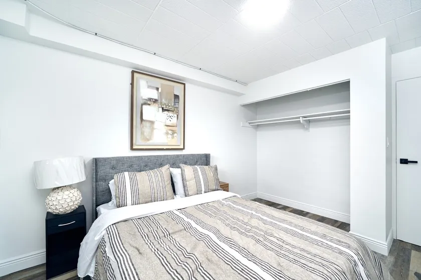 New Construction Bright 1 Bedroom unit - Image 1