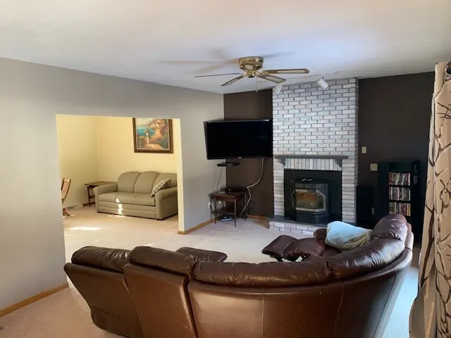 Quiet, Comfortable, Convenient - Image 1