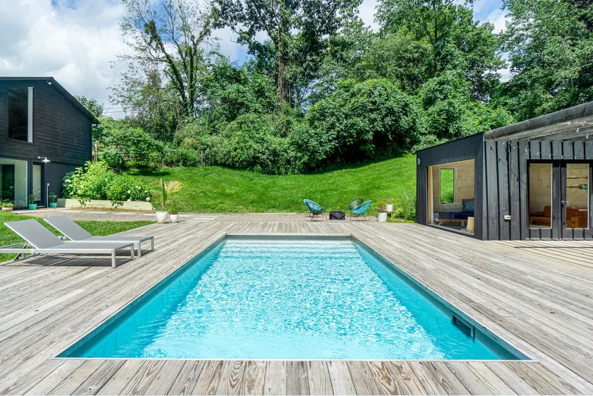 Black Barn: Pool, Firepit, Sauna, Gym, Cold Plunge - Image 1