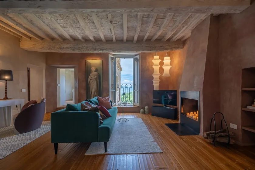 La Loggia Apartment - Image 1