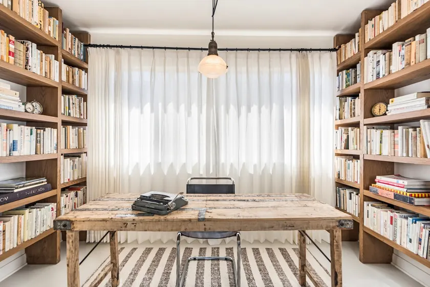 The Library Suite | Steps to Beach & Downtown - Image 1