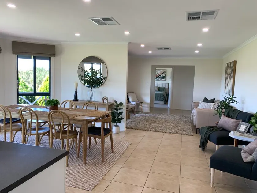 Vineyard Farm Home - Image 1