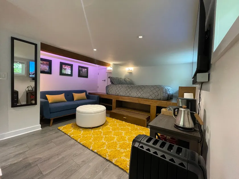HOT TUB at a cozy private suite with a large patio - Image 1