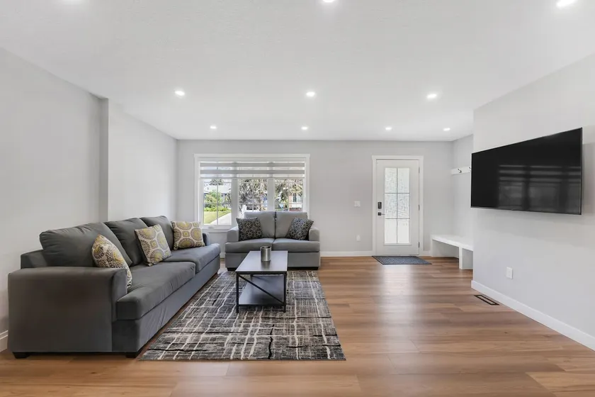 Your stay in Spacious 2BR|2Bth in Haysboro - Image 1