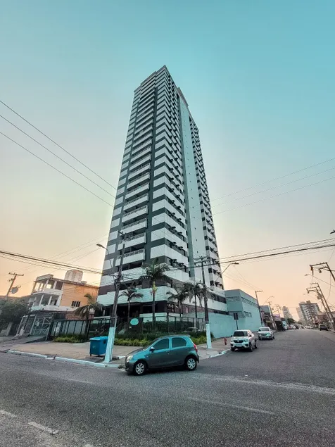 Apartment with garage in Marquês - Image 1