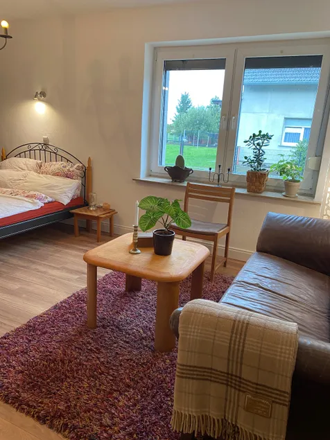 Guest house in an idyllic village - Image 1