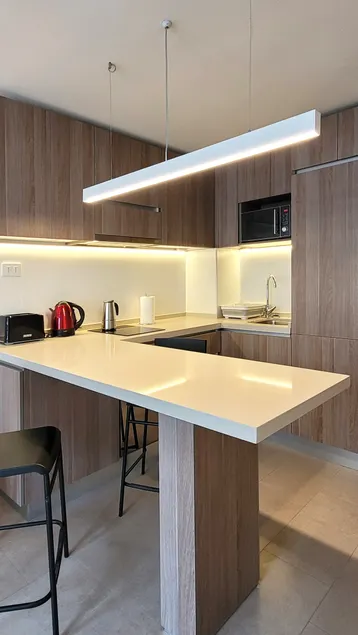 Apartment with Crystal Lagoon steps away from the Metro - Image 1