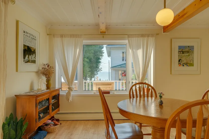 Good living - Image 1