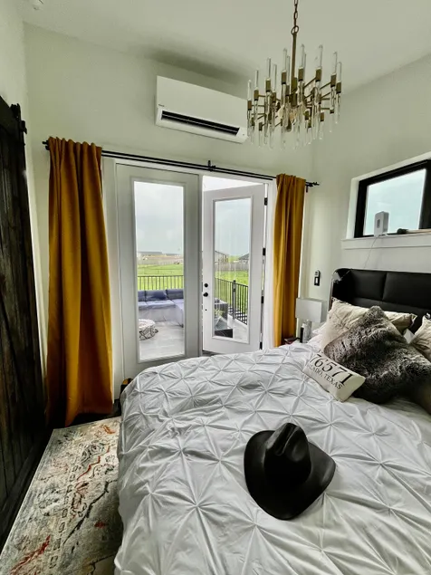 Modern Chic Countryside Escape - Image 1