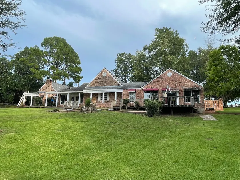 RD's on the Cane Lake House! - Image 1