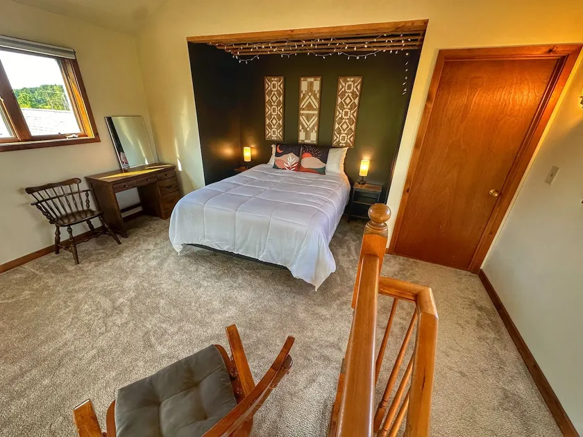 Sunrise Surprise, spacious, great for entertaining - Image 1
