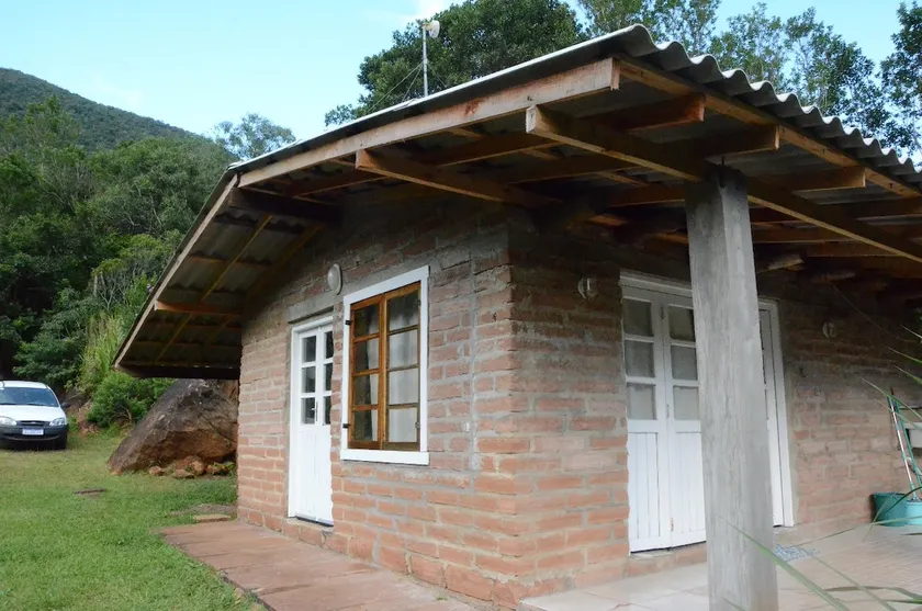 Ivan's Cabin, Caraá - Image 1