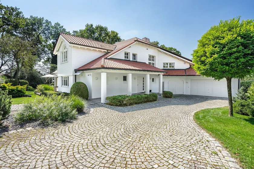 Luxusvilla am Ammersee - Image 1