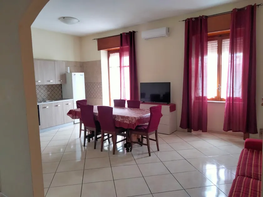 Annalisa house 134 - Image 1
