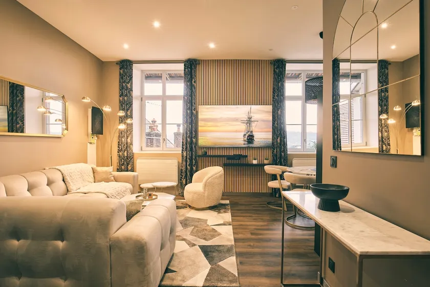 ”Pearl” panoramic view - Image 1