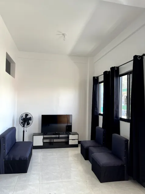 Calapan Mindoro Transient APT A - airconditioned - Image 1