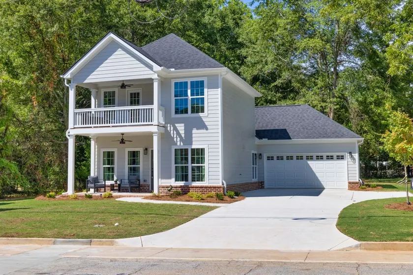 Covington Intown Beauty - Image 1