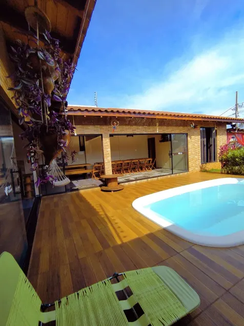 Rustic house with pool. - Image 1