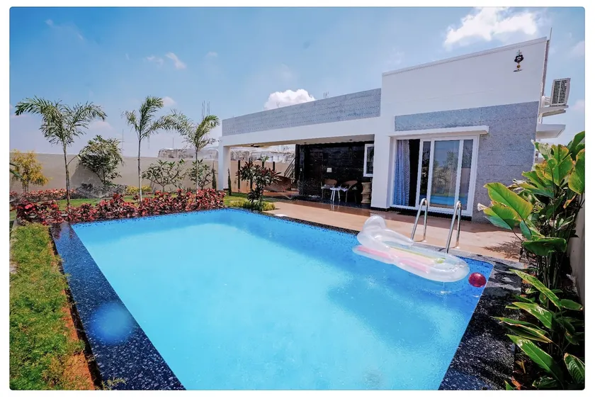 Viro Villa: Private Pool | BBQ | HiSpeed Wifi - Image 1