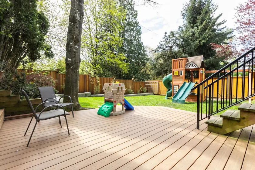 Charming Hideaway! Beautiful Yard & Home Office - Image 1
