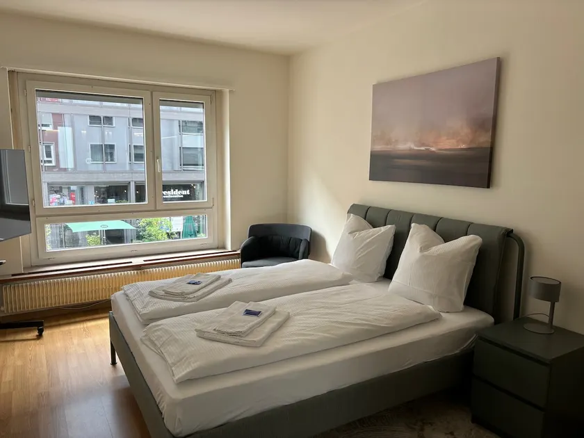 Modest studio in the city center - Cross 4 - Image 1