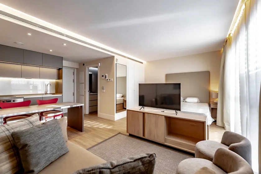 Luxury Apartament 17 - Image 1