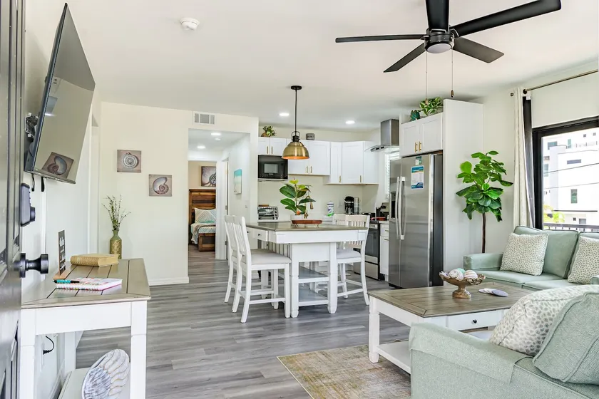 Coastal Paradise at Nautilus Walk to the Water - Image 1