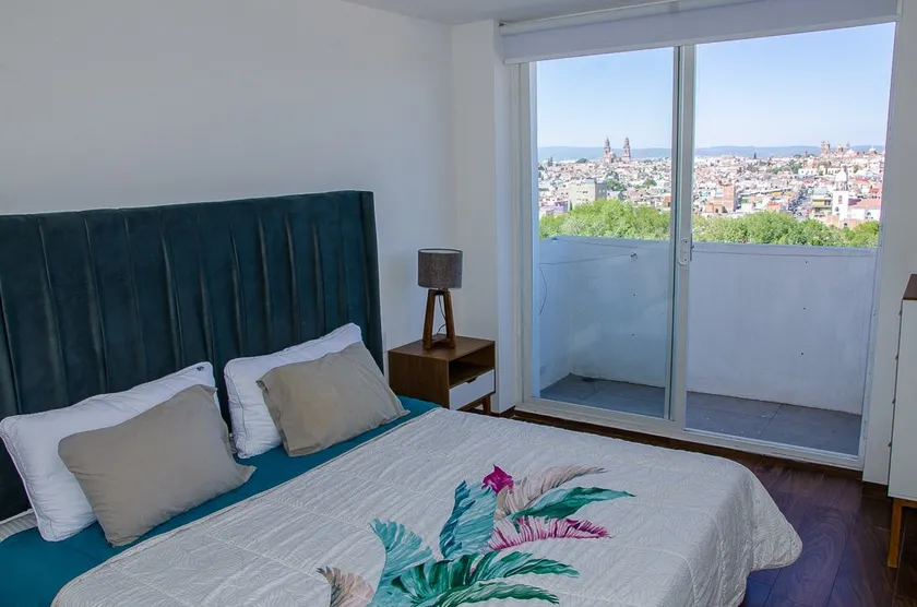 Amazing apartment, view and location. - Image 1
