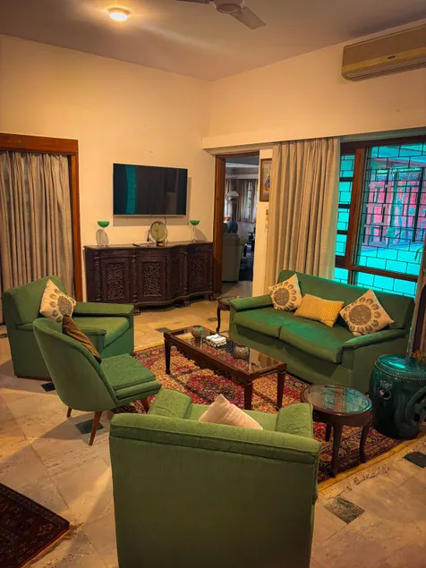 Art House 8MH | Sainik Farms | Villa with Big Lawn - Image 1
