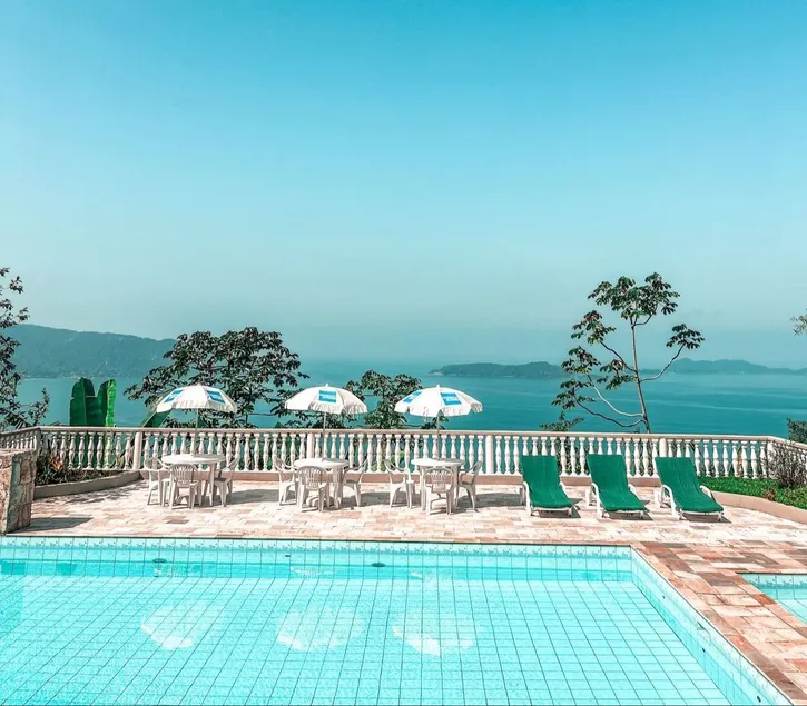The most beautiful view of Ubatuba. Sleeps 20 people - Image 1