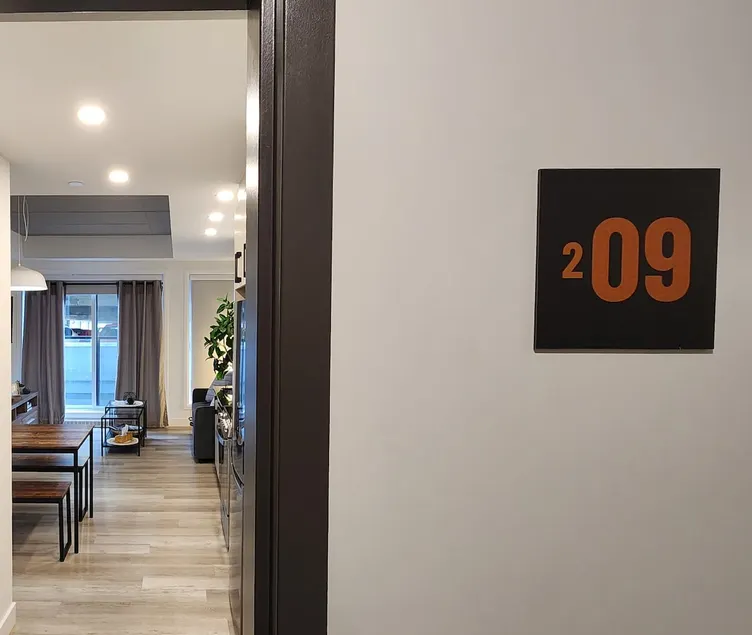 209 The Cayman – comfort in the heart of the city - Image 1