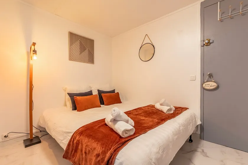 Small studio near the Stade Mauroy, free parking - Image 1