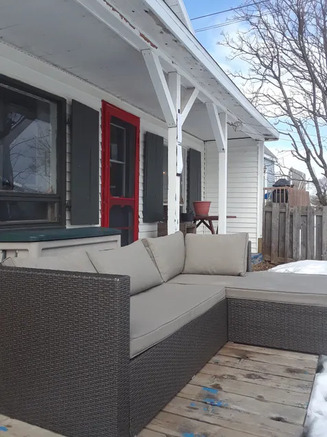 Rustic cottage - Image 1
