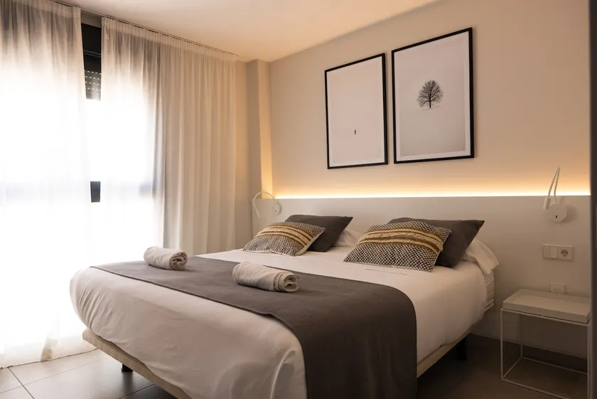 Puerta Real Apartment - Image 1