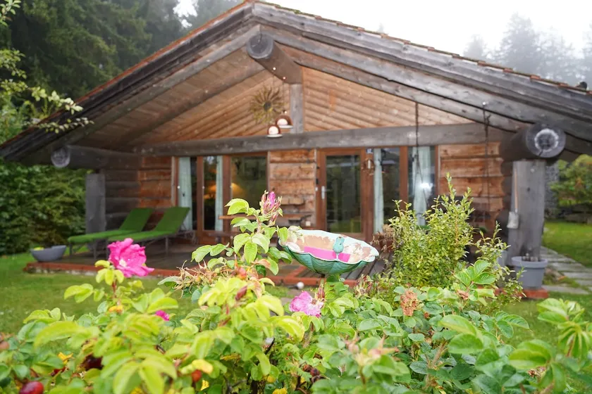 Log cabin Chalet New from January 2025 - Image 1
