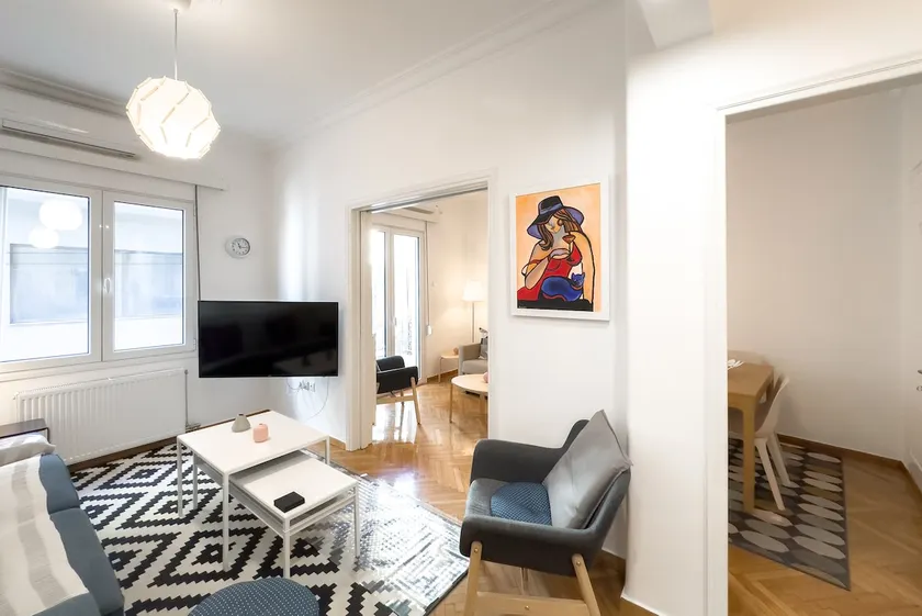 Art & Comfort Apartment in Athens - Image 1