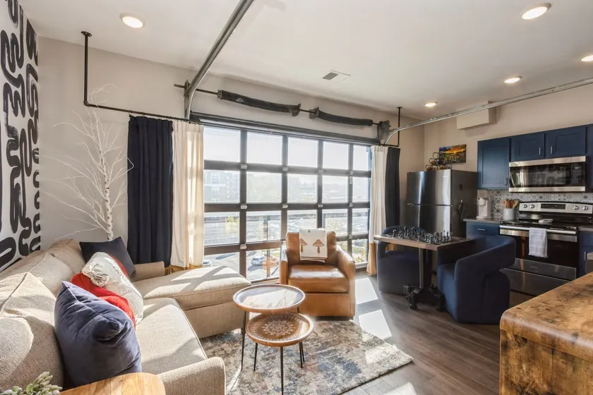 BOHO Condo-1 Block to Mass St.! - Image 1