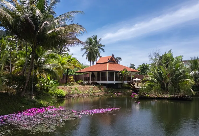 Sontaya - Lakeside Studio Villa - Image 1