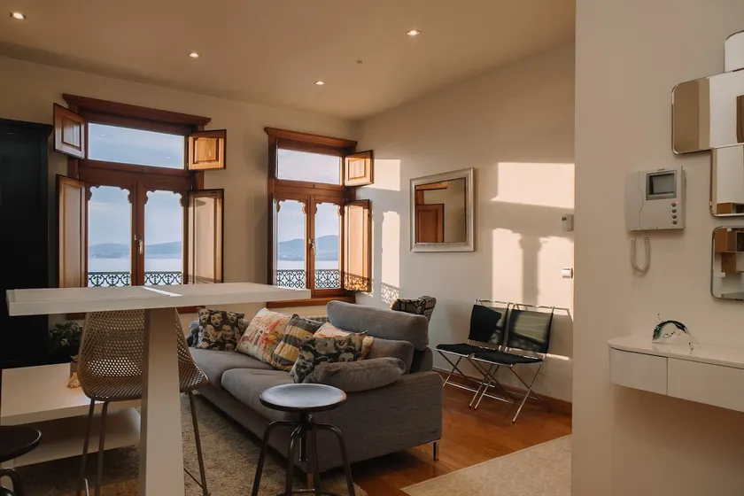 Cabana Rentals - Centrally located with views of the estuary - Image 1