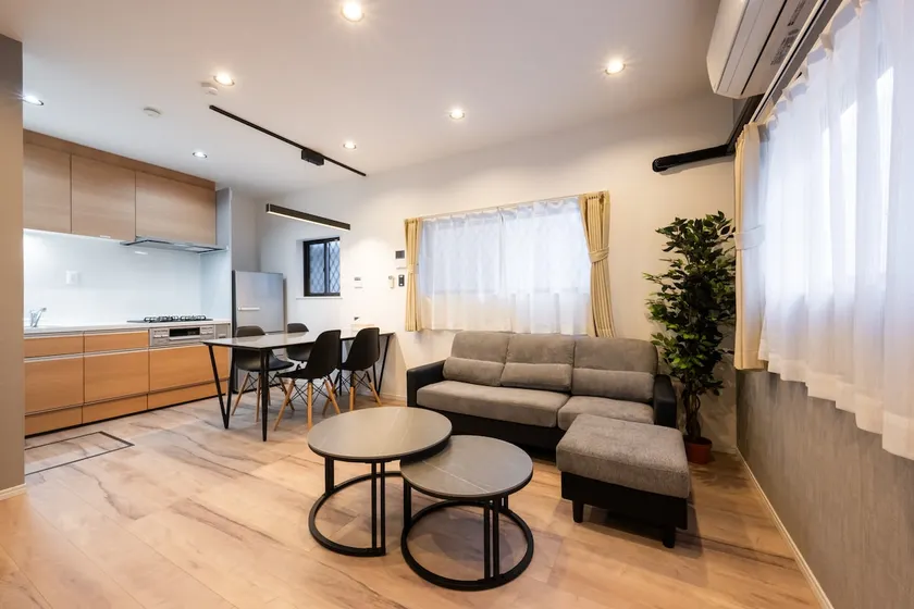 Quiet residential neighborhood recommended for long-term stays and families/100㎡ spacious/1 hour to Kyoto - Image 1